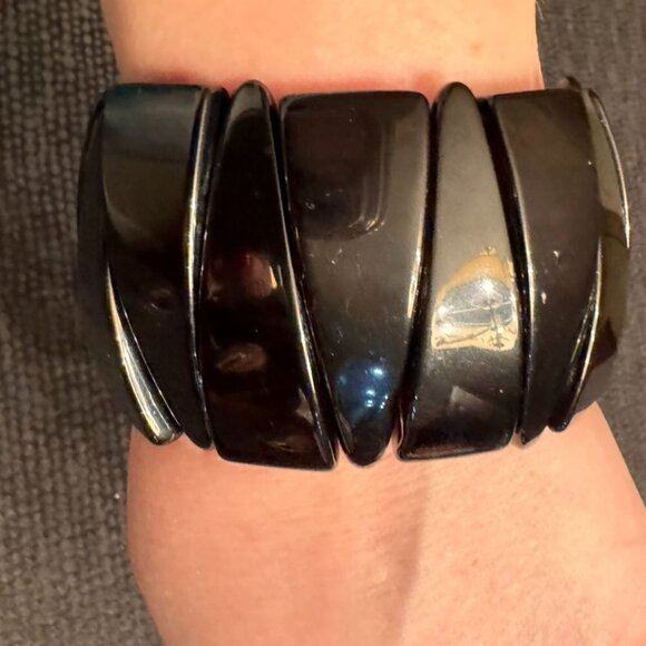 Wide Black Cuff Bracelet Stretchy Boho Statement - Picture 1 of 4